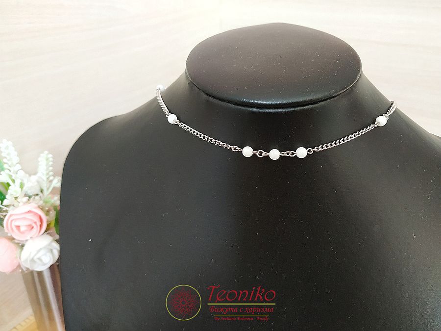 Ръчно изработено колие от стомана и бял жадеит Pure